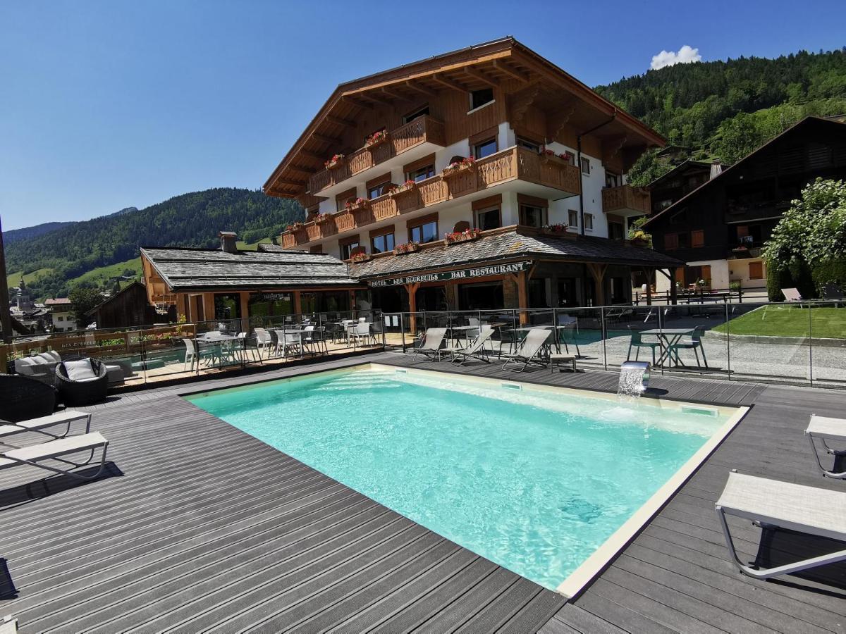 Hotel-Chalet Les Ecureuils Restaurant, Piscine, Garage Le Grand-Bornand Buitenkant foto