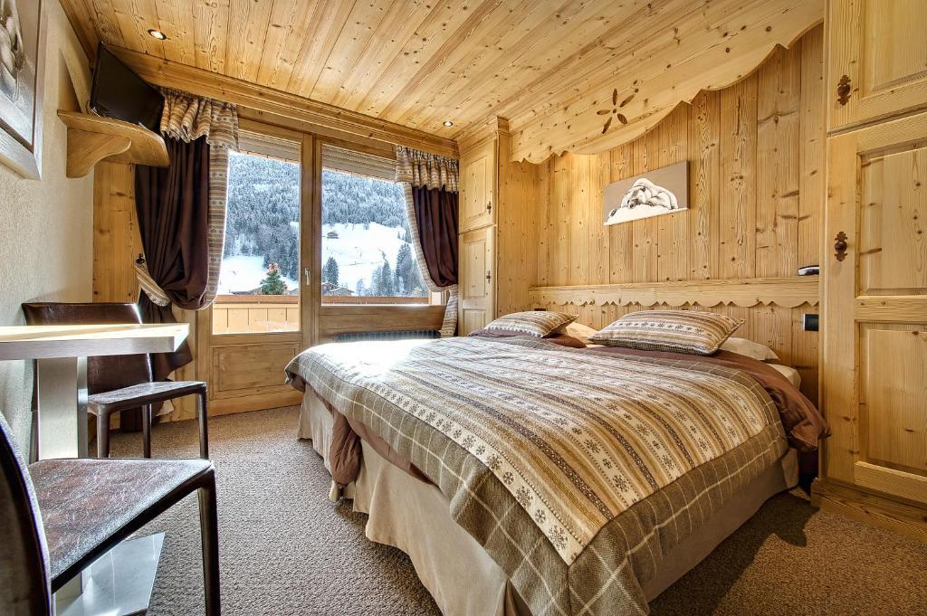 Hotel-Chalet Les Ecureuils Restaurant, Piscine, Garage Le Grand-Bornand Kamer foto
