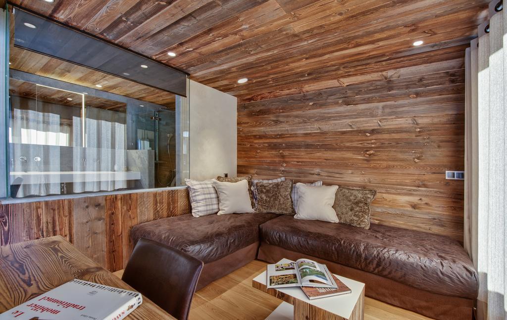 Hotel-Chalet Les Ecureuils Restaurant, Piscine, Garage Le Grand-Bornand Buitenkant foto